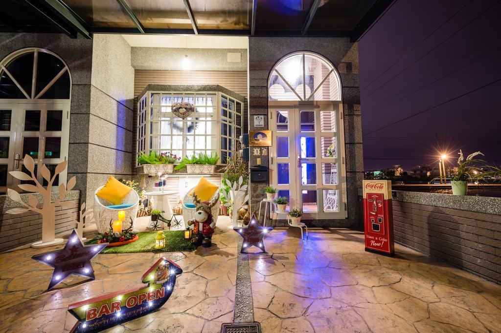 左岸villa 電動麻將k歌包棟主題派對 Luodong Exteriör bild